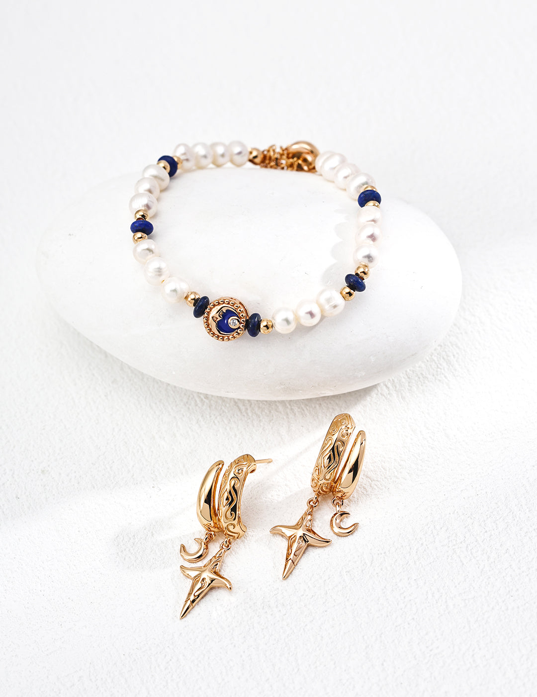 Vintage Sterling Silver Natural Pearl and Lapis Lazuli Bracelet