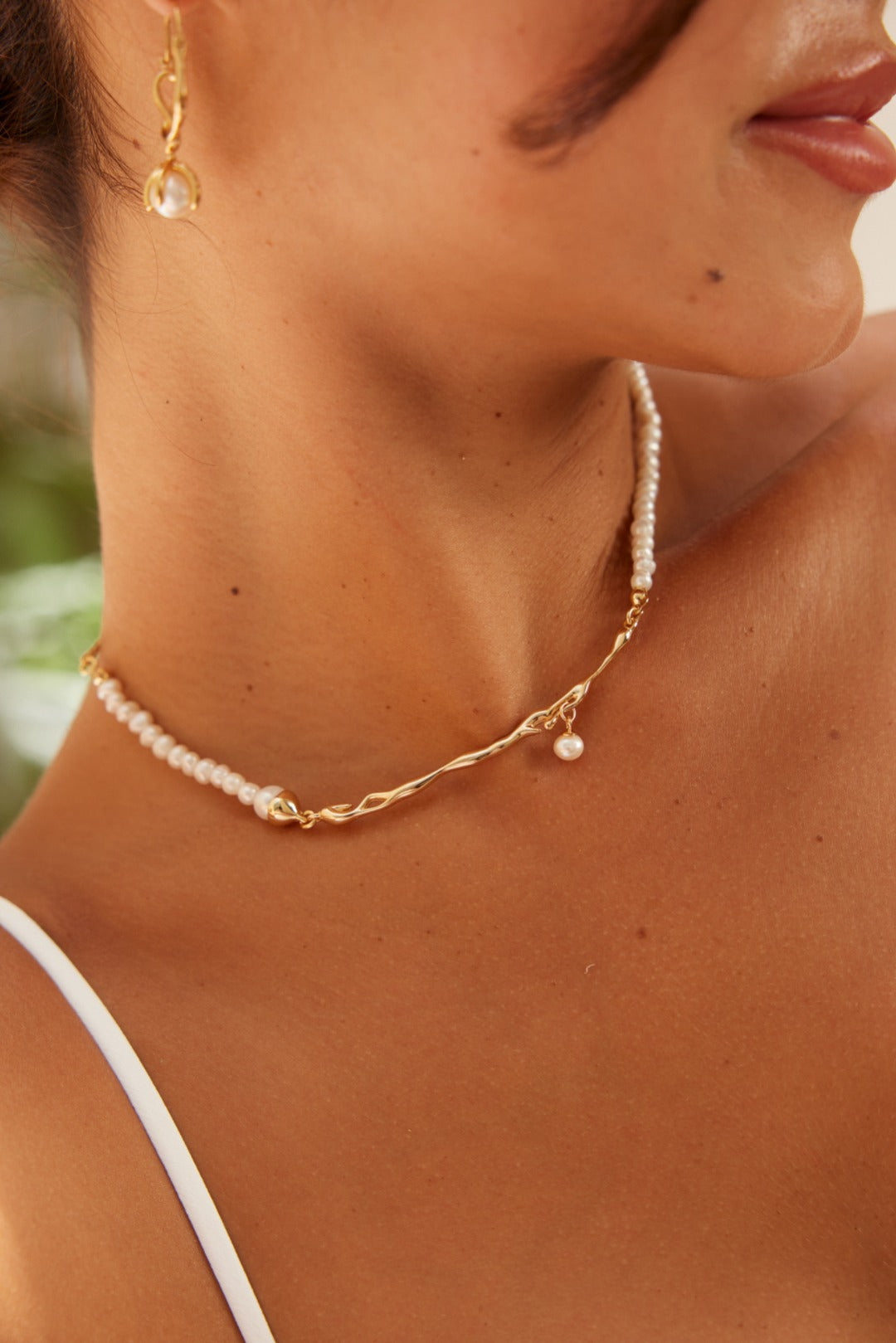 Minimalist Sterling Silver Pearl Necklace