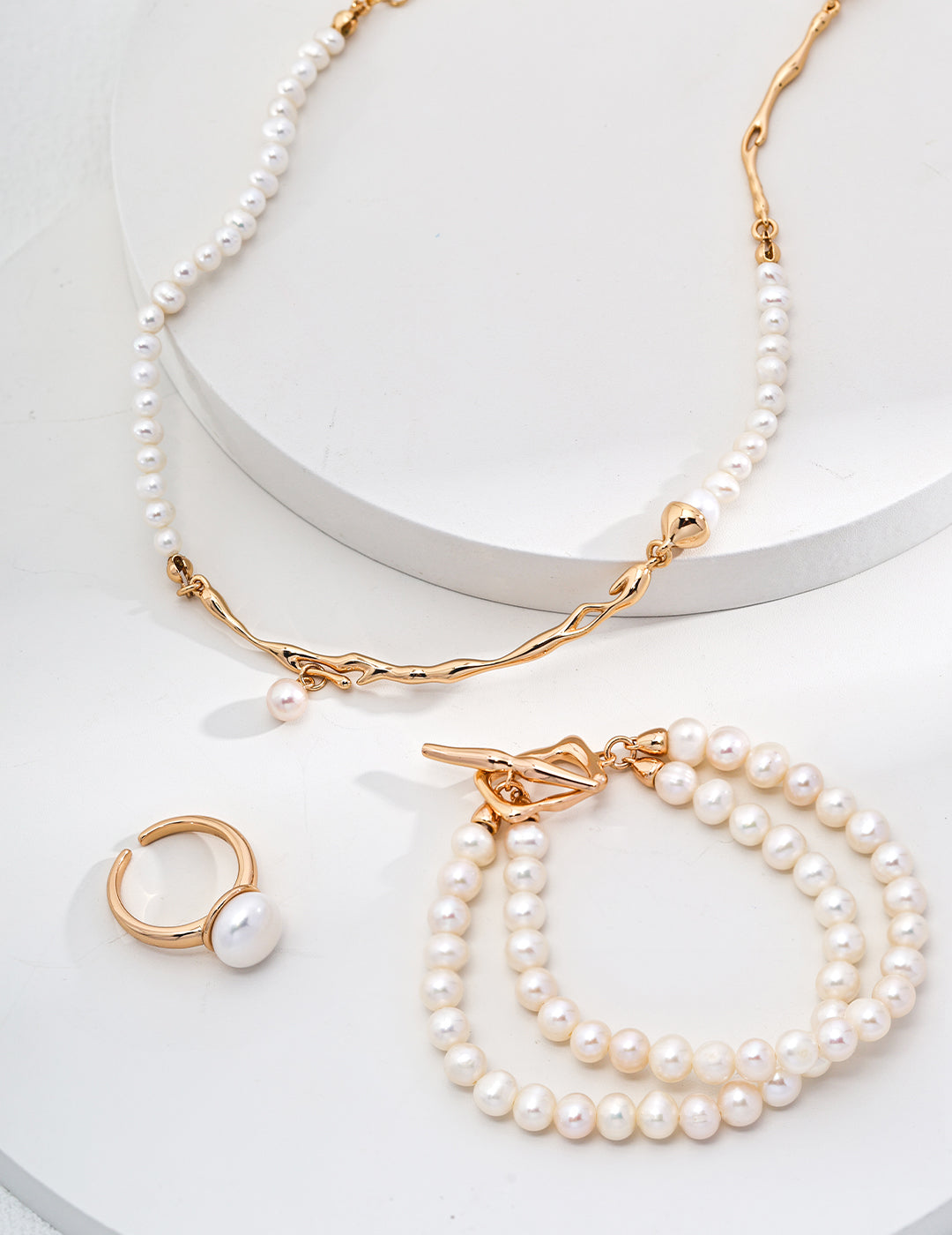 Minimalist Sterling Silver Pearl Necklace