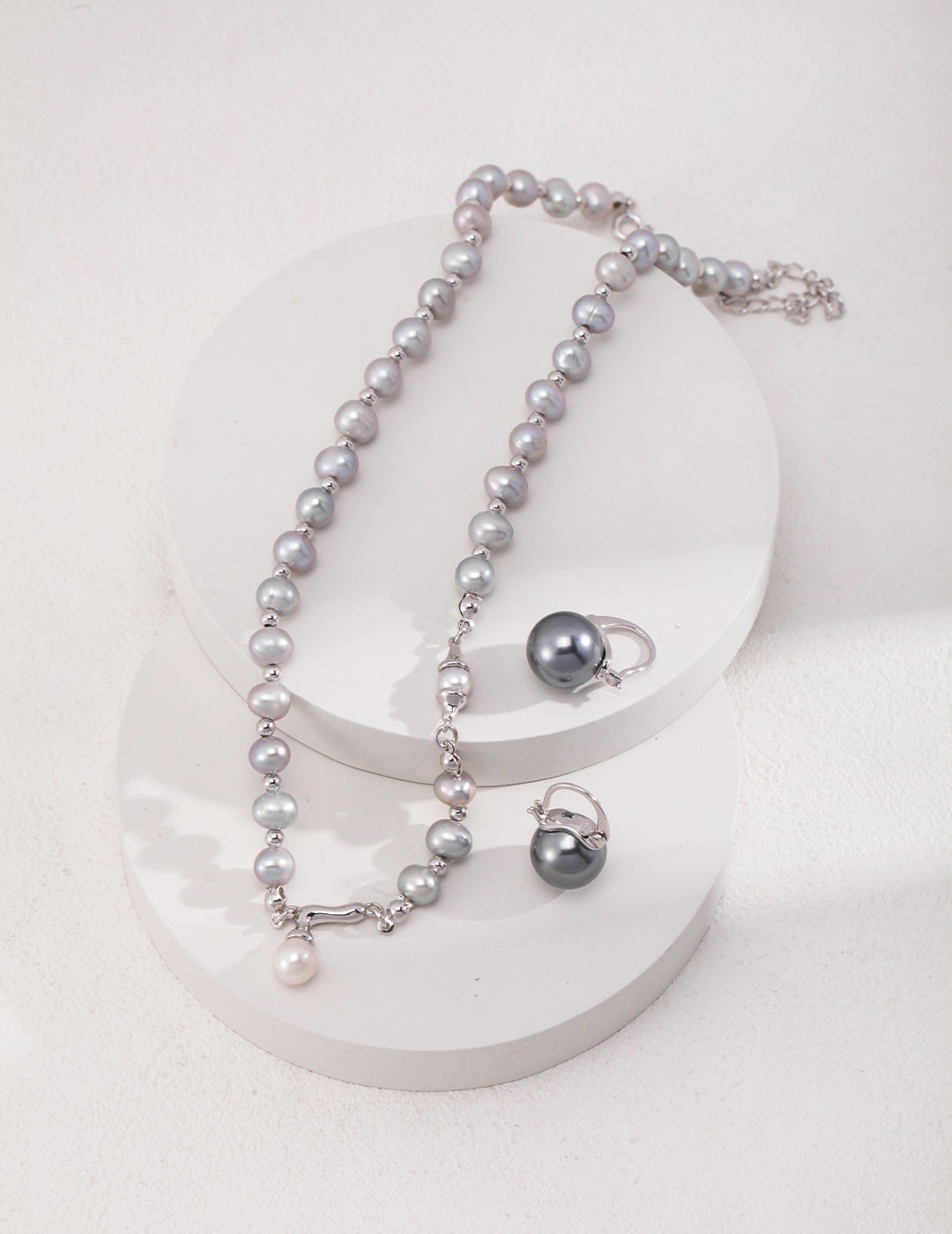 Sterling Silver Grey Pearl Necklace