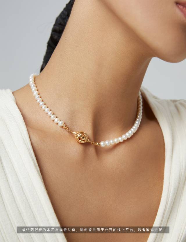 Nature Collection: Floral Cluster Sterling Silver Pearl Necklace