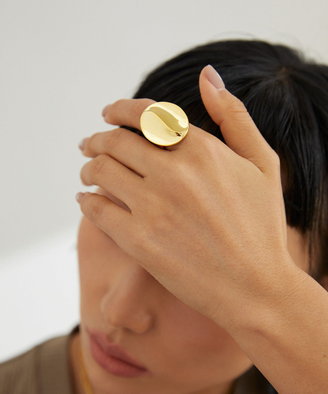 Polished Sterling Silver Ring with Metallic Finish