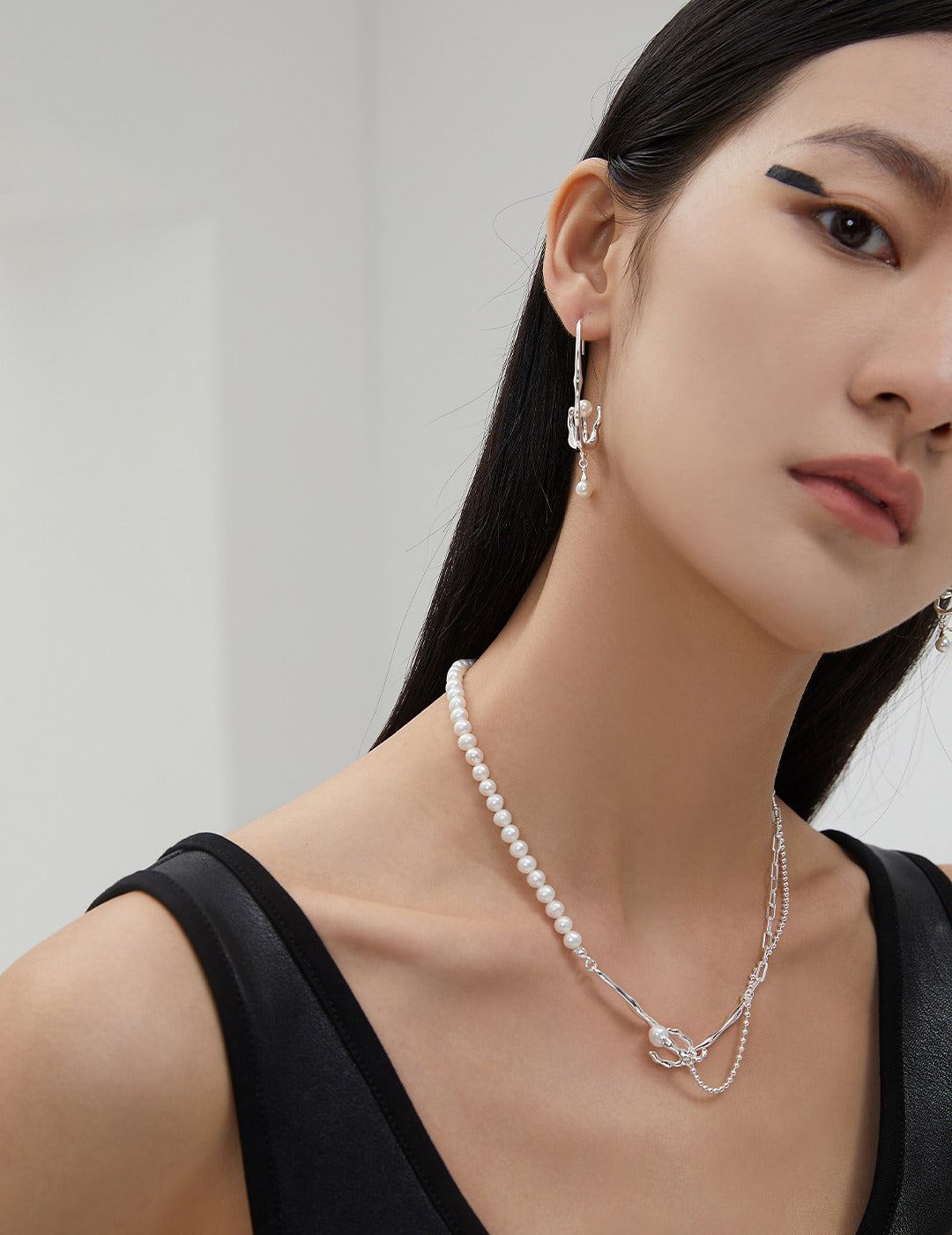 Withered Nest Pearl Necklace in Sterling Silver‌