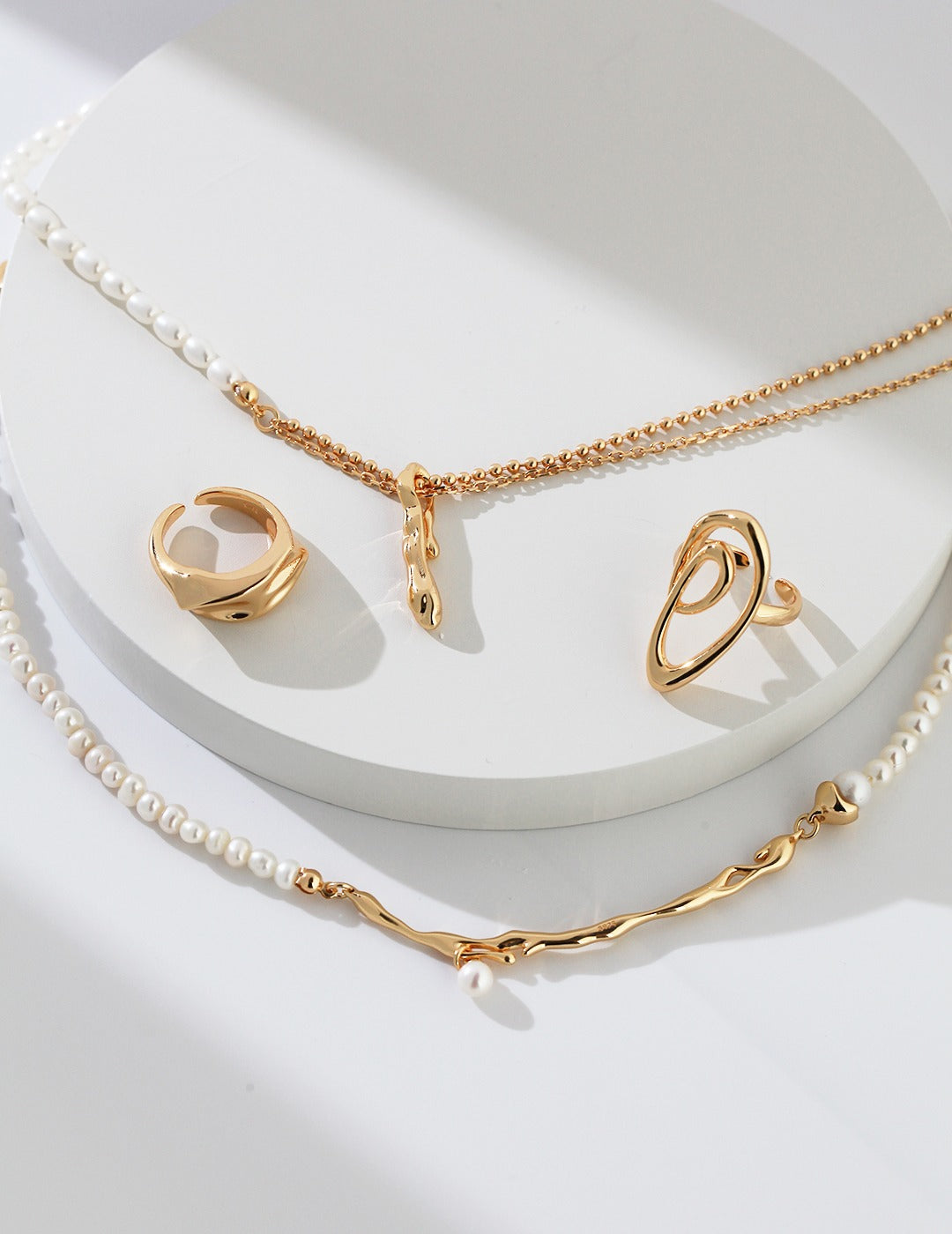 Minimalist Sterling Silver Pearl Necklace