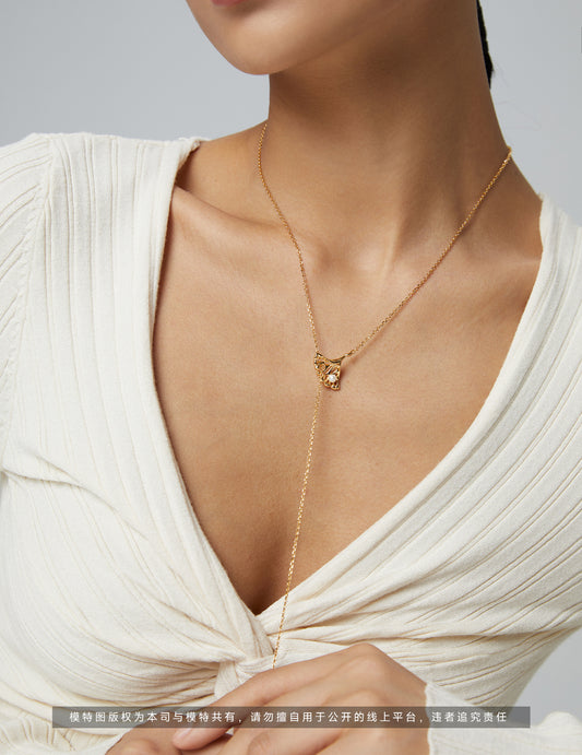 Ginkgo Leaf Collection: Sterling Silver Pearl Necklace