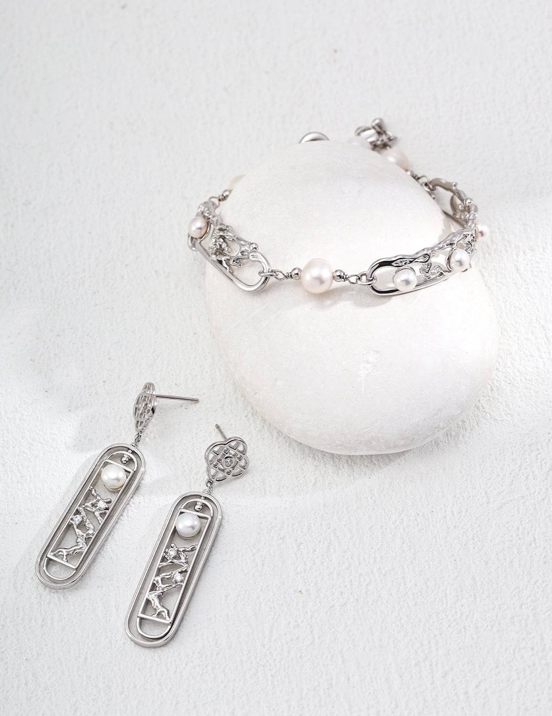 Vintage Sterling Silver Natural Pearl Bracelet