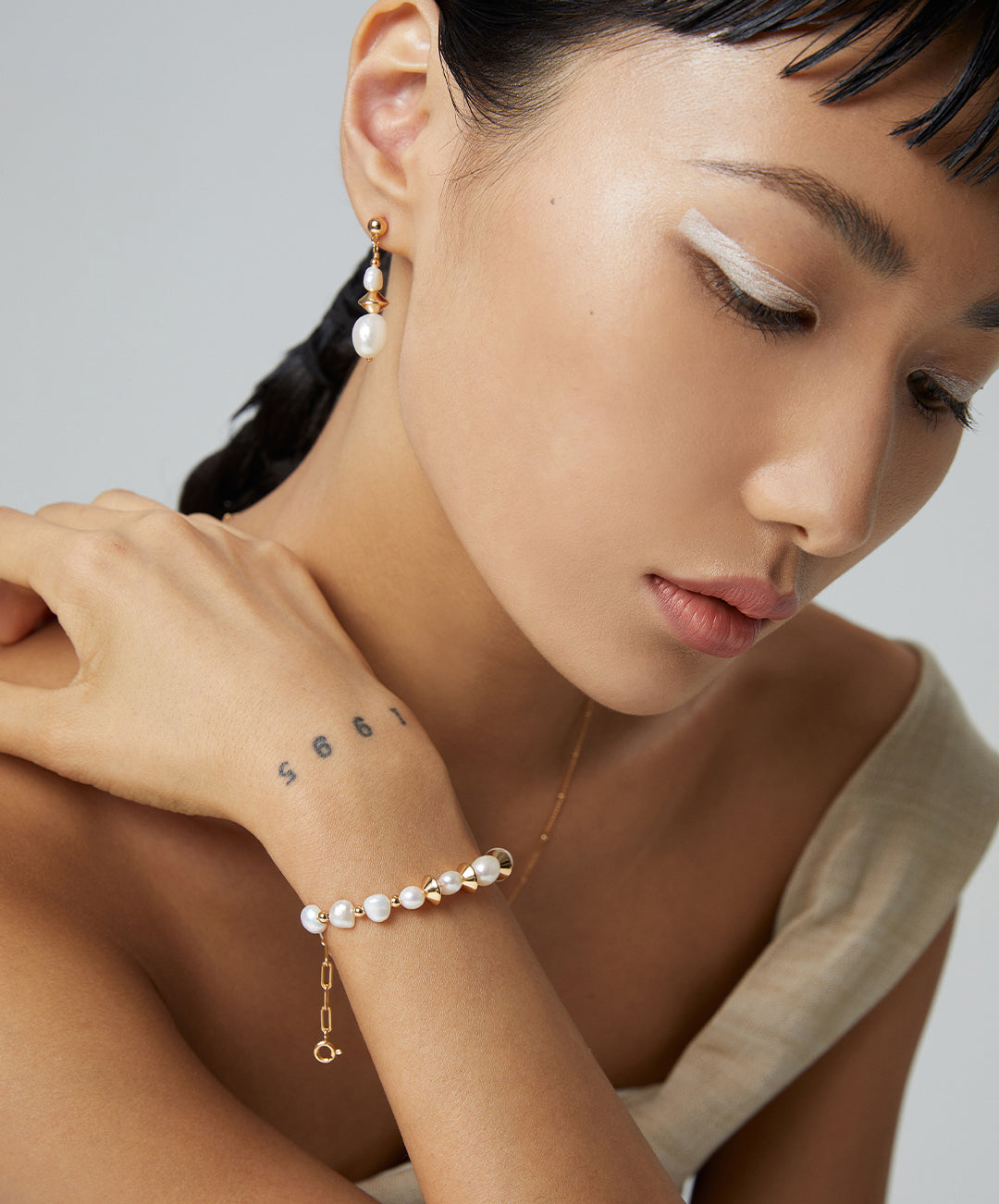 Natural Potato-Shaped Baroque Pearl Sterling Silver Bracelet‌